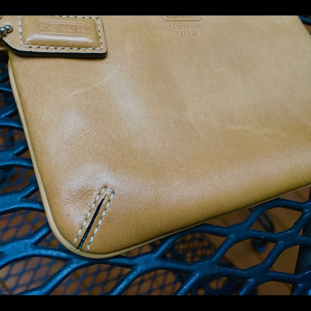 Coach All Leather Wristlet - Picture 5 of 5